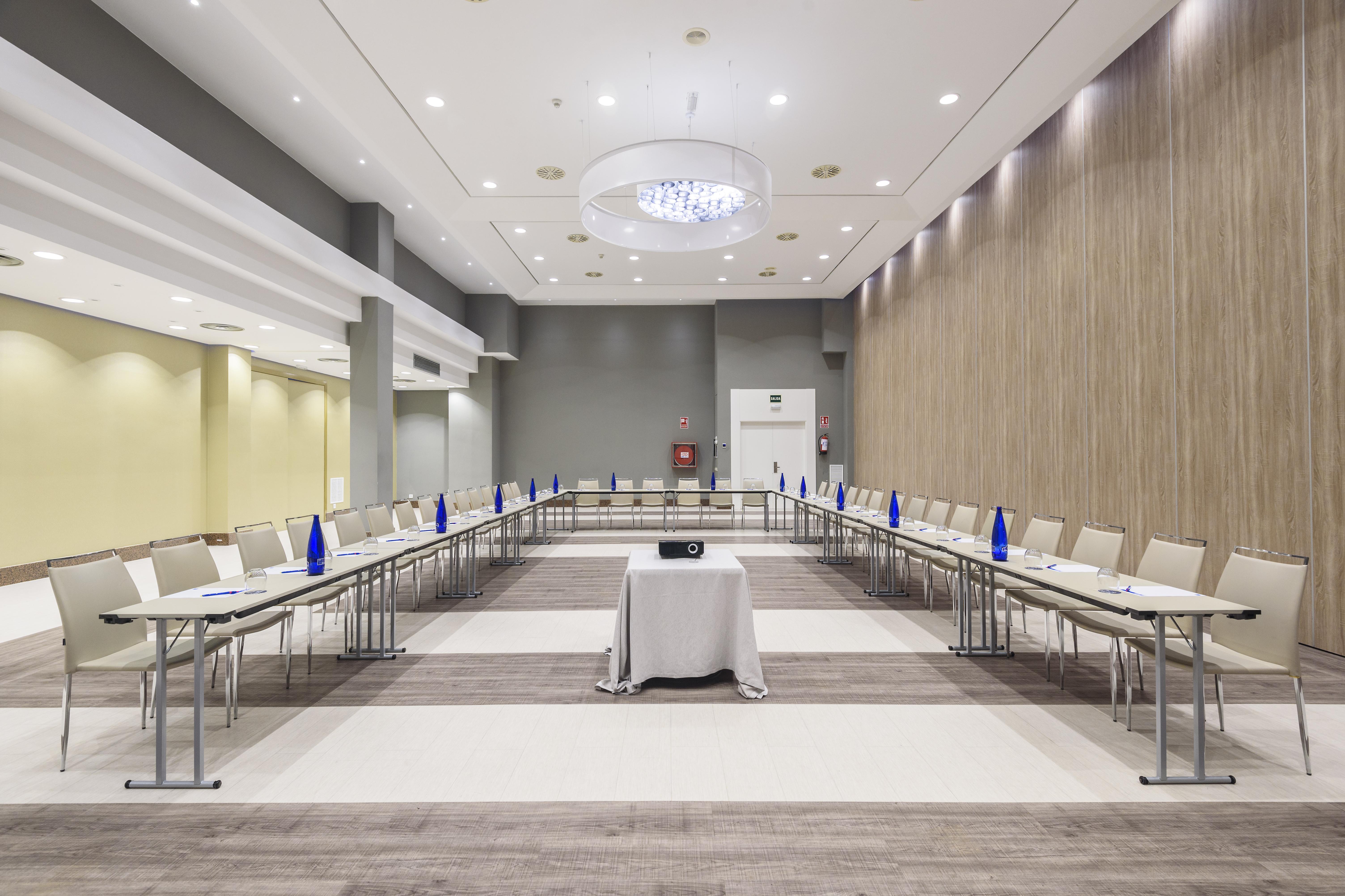 Hotel Guadalajara & Conference Center Affiliated By Melia Εξωτερικό φωτογραφία