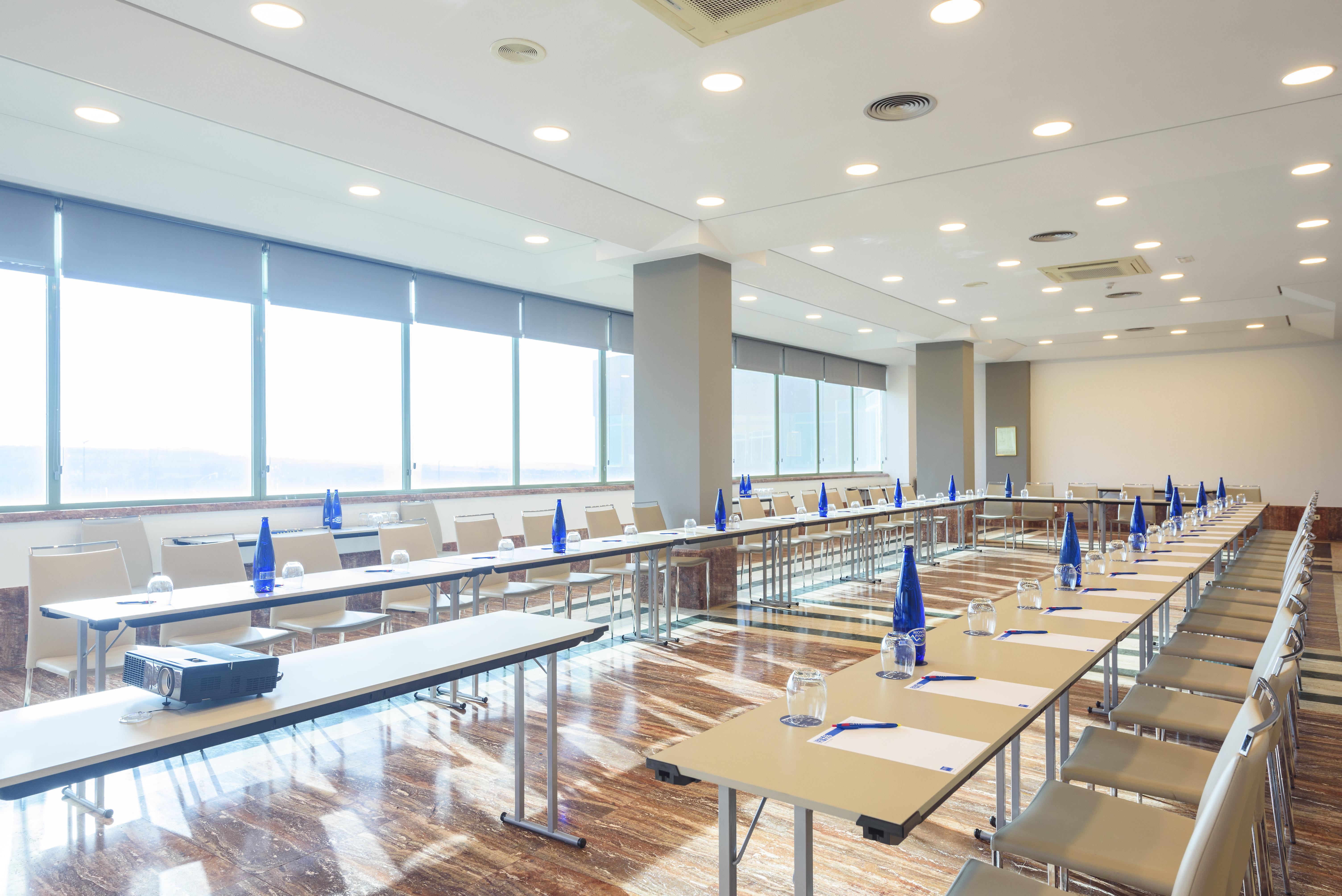 Hotel Guadalajara & Conference Center Affiliated By Melia Εξωτερικό φωτογραφία