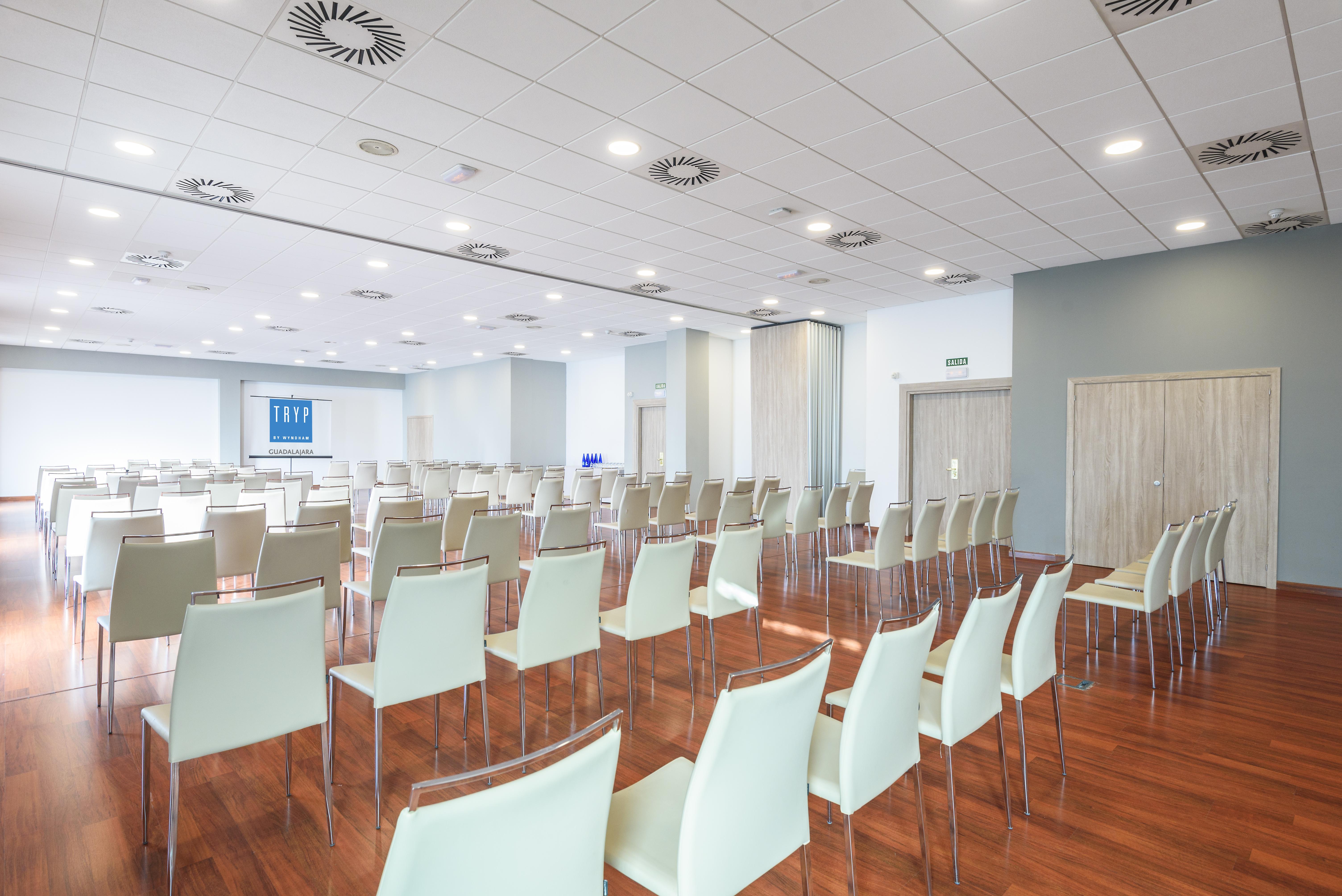 Hotel Guadalajara & Conference Center Affiliated By Melia Εξωτερικό φωτογραφία