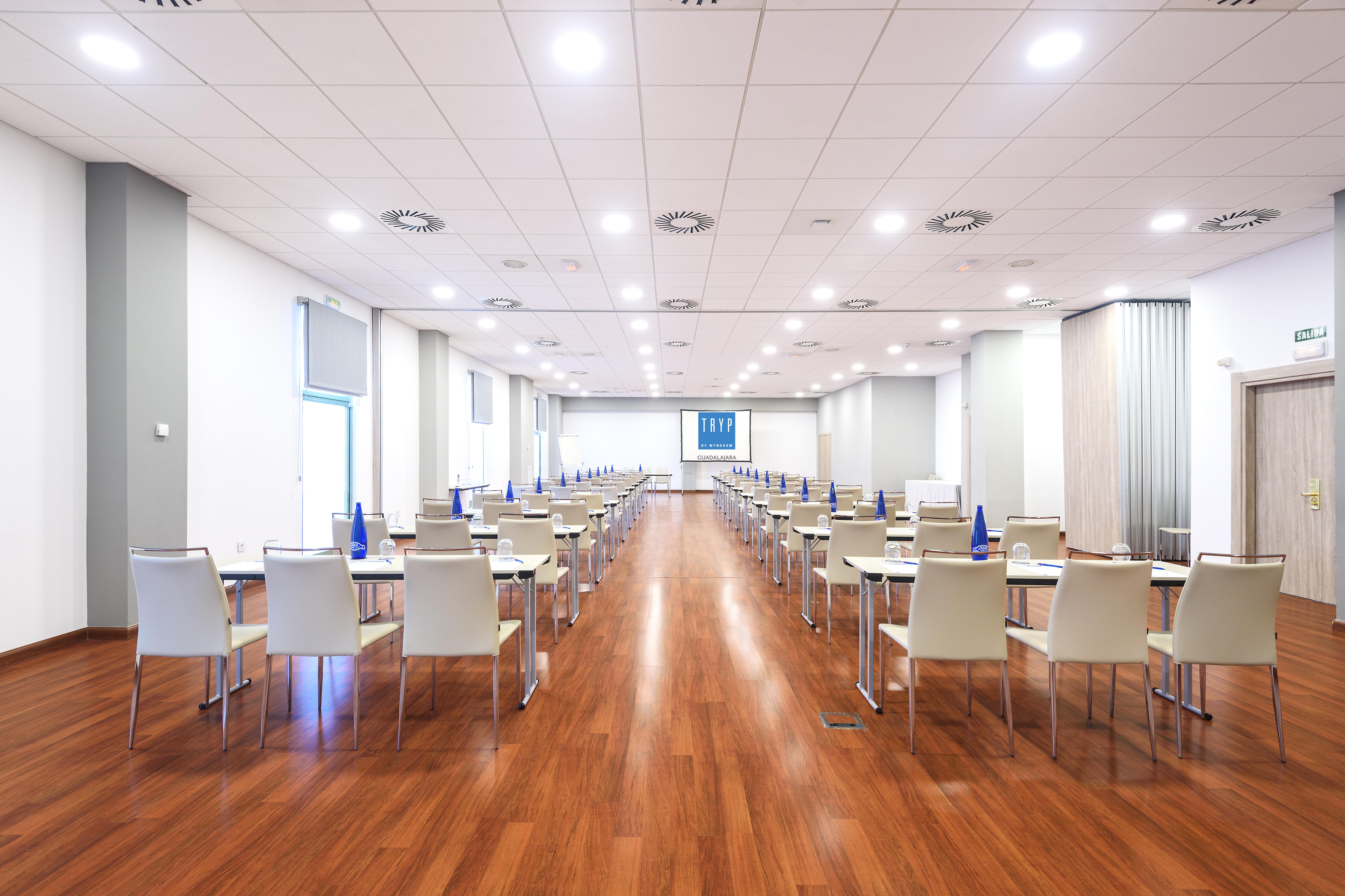 Hotel Guadalajara & Conference Center Affiliated By Melia Εξωτερικό φωτογραφία